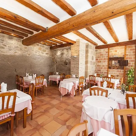 Chiki Guest house 2*