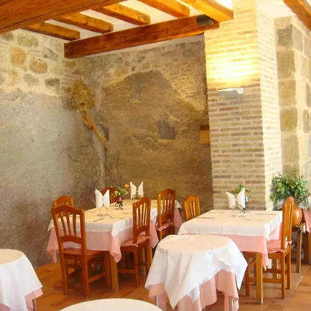 Pensionat Chiki 4*